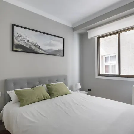 Apartamento En El Corazon De Con 4 Y Garaje Gratuito - Es-210-4 *