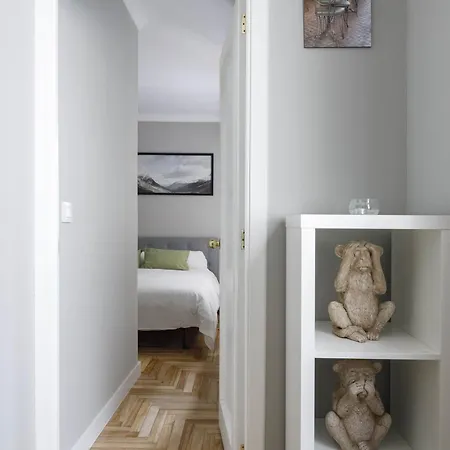 Apartamento En El Corazon De Con 4 Y Garaje Gratuito - Es-210-4 * Vigo