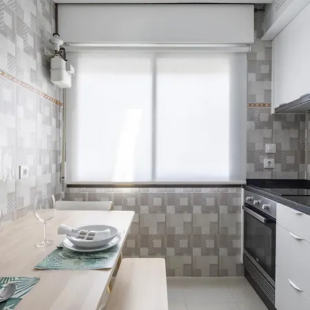 Apartamento En El Corazon De Con 4 Y Garaje Gratuito - Es-210-4 Apartment Vigo